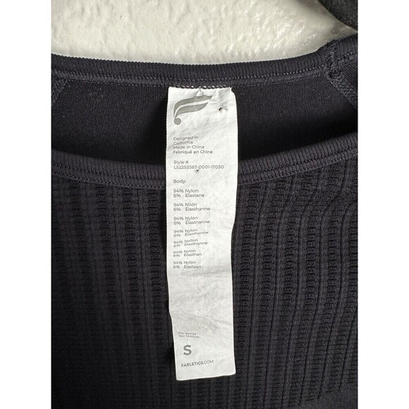 Fabletics Sync Seamless Long Sleeve Top Women's Size Small Black Athleisure Gym - Picture 5 of 6
